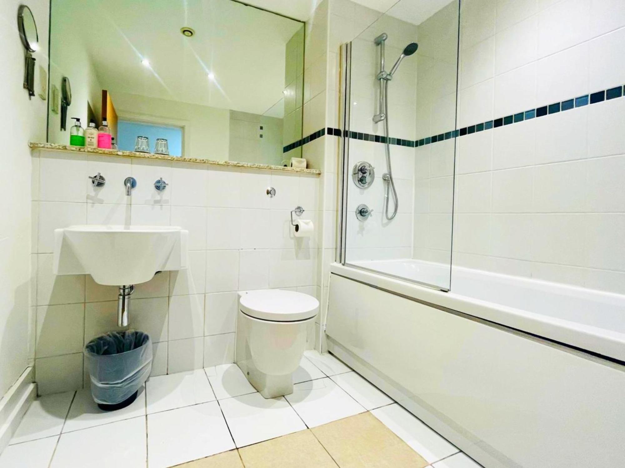 Apartment Skyline Bullring Walking Distance *